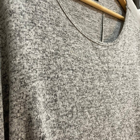Light Grey Open-Back Sweater - Picture 2 of 5